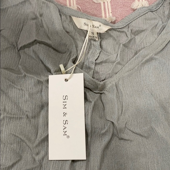 Tank top - Picture 2 of 3